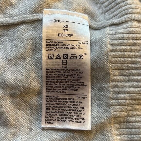 Love By Gap Sweater Womens XS Heather Gray Turtleneck Crop Side Rainbow Stripe - Picture 8 of 8